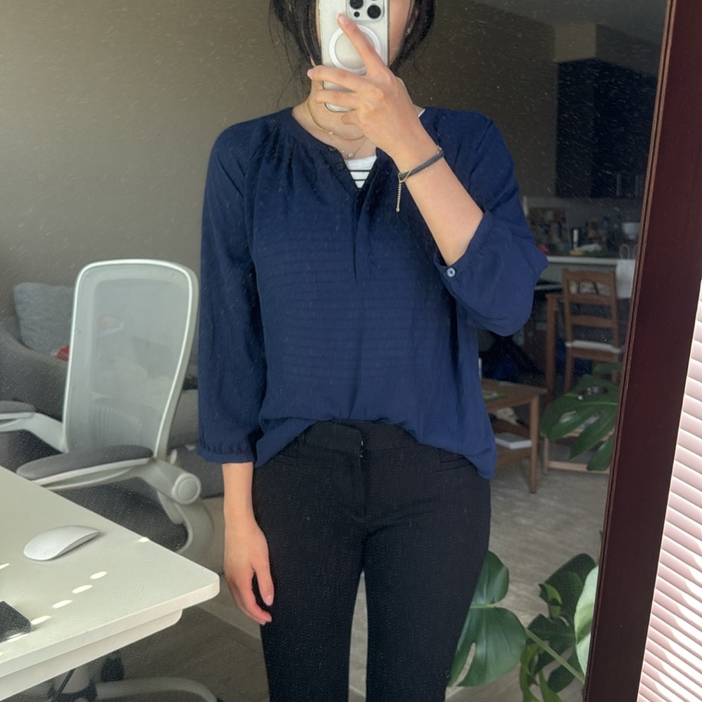 Banana Republic quarter sleeves navy shirt size S petite